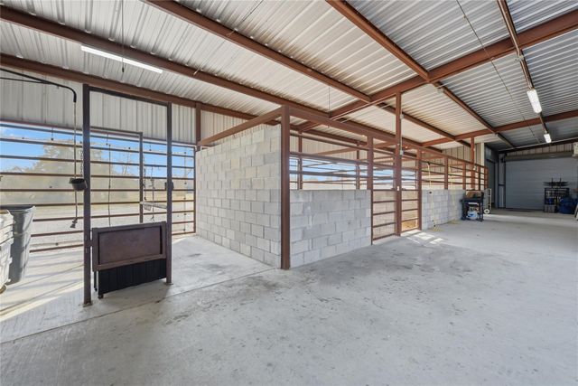 25062 Highway 159, Hempstead, TX 77445