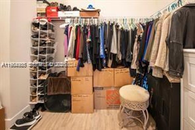 7637 S Blue Spring Dr 7637, Parkland, FL 33067