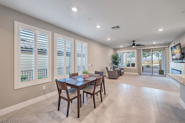 70 Lake Bluff Court, Henderson, NV 89011