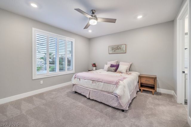 70 Lake Bluff Court, Henderson, NV 89011