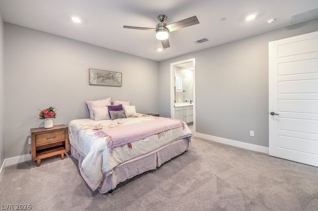 70 Lake Bluff Court, Henderson, NV 89011