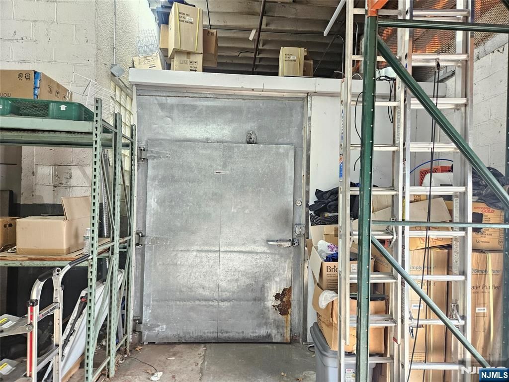 391 Commercial Avenue, Palisades Park, NJ 07650