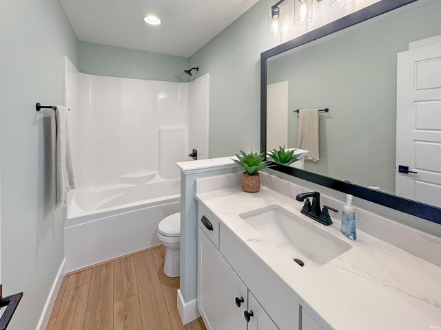 4321 Chaska Drive, Evansville, IN 47725