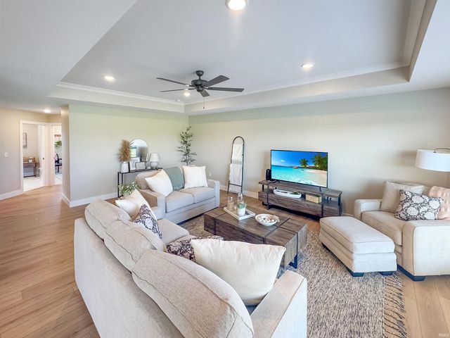 4321 Chaska Drive, Evansville, IN 47725