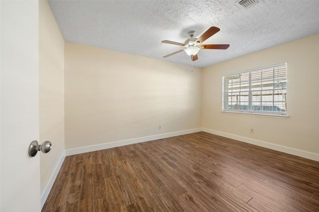 5434 Garden Village Drive, Kingwood, TX 77339