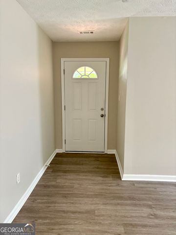 6103 Chaseland Drive, Rex, GA 30273