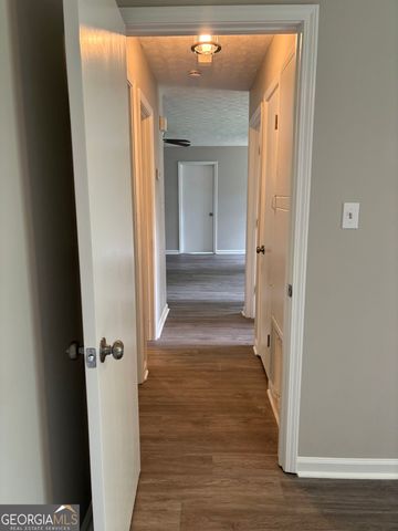 6103 Chaseland Drive, Rex, GA 30273