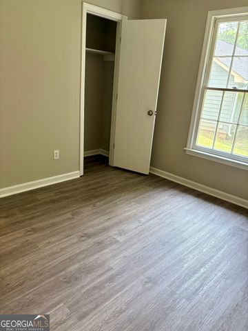 6103 Chaseland Drive, Rex, GA 30273