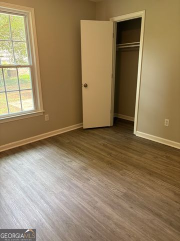 6103 Chaseland Drive, Rex, GA 30273