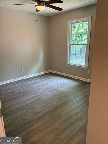 6103 Chaseland Drive, Rex, GA 30273