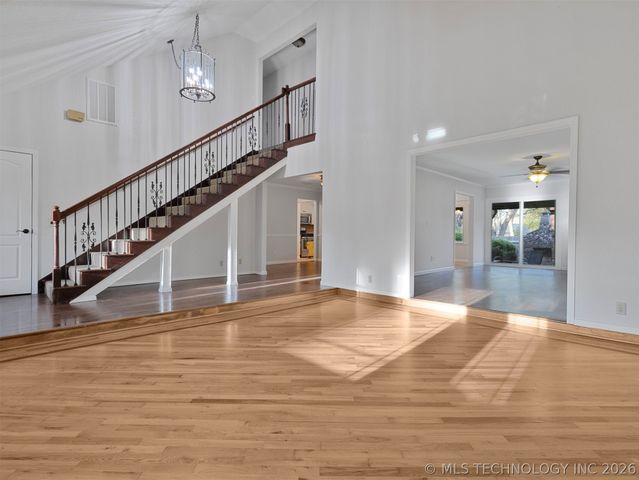 8715 S 65th East Place, Tulsa, OK 74133