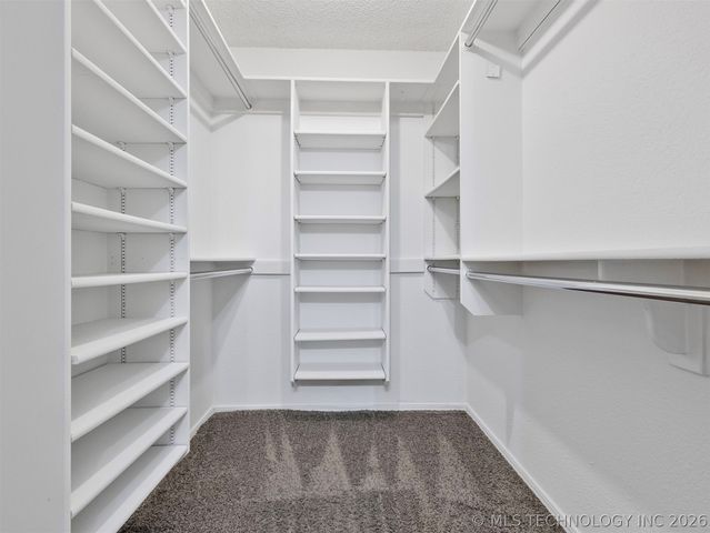 8715 S 65th East Place, Tulsa, OK 74133