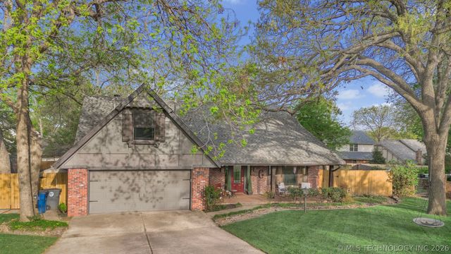 8715 S 65th East Place, Tulsa, OK 74133