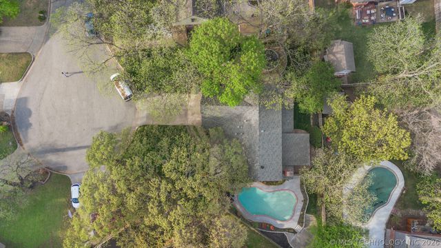 8715 S 65th East Place, Tulsa, OK 74133