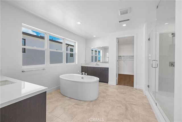 11712 N Churchill Way, Porter Ranch, CA 91326
