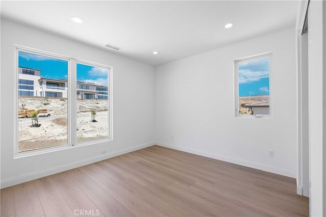 11712 N Churchill Way, Porter Ranch, CA 91326