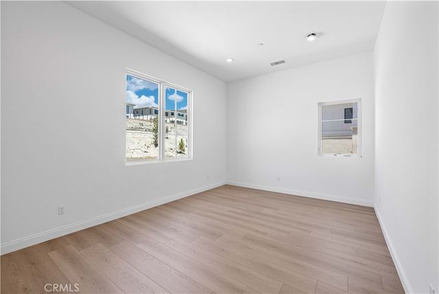 11712 N Churchill Way, Porter Ranch, CA 91326