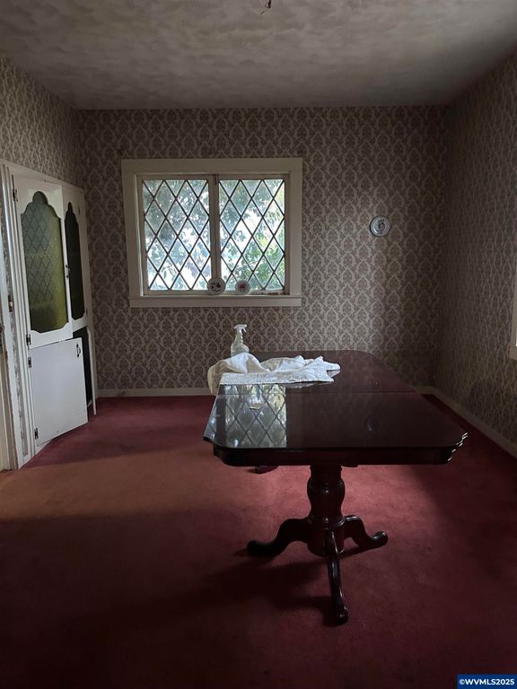 Image 12 of property listing at 5720 NE Duniway Rd, Dayton, OR 97114