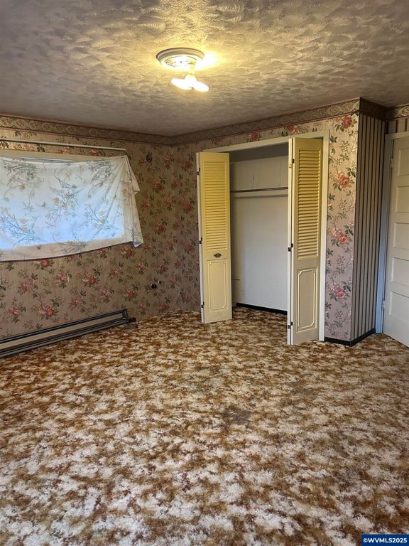 Image 21 of property listing at 5720 NE Duniway Rd, Dayton, OR 97114