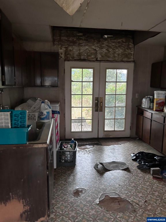 Image 30 of property listing at 5720 NE Duniway Rd, Dayton, OR 97114