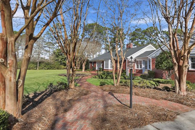 429 Fox Bay Rd., Loris, SC 29569