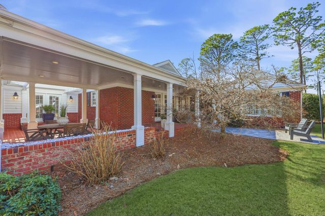 429 Fox Bay Rd., Loris, SC 29569