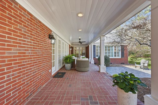 429 Fox Bay Rd., Loris, SC 29569