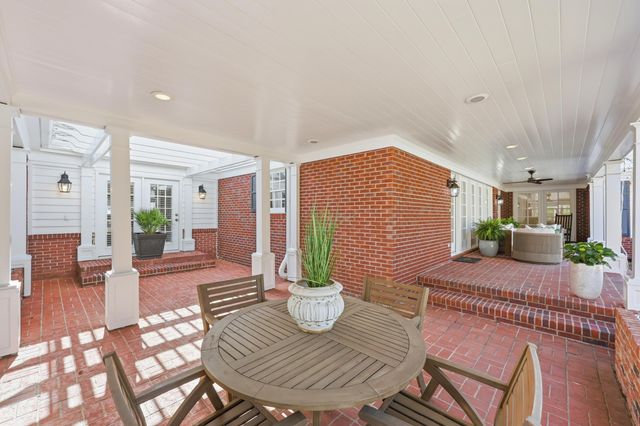 429 Fox Bay Rd., Loris, SC 29569