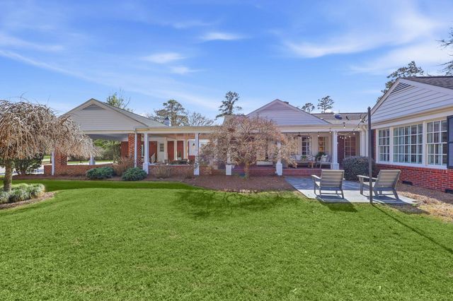 429 Fox Bay Rd., Loris, SC 29569