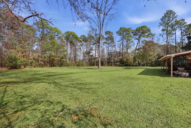 429 Fox Bay Rd., Loris, SC 29569