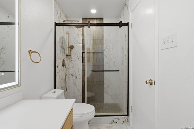 12008 Vista Nogal St, San Antonio, TX 78213