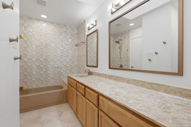 12008 Vista Nogal St, San Antonio, TX 78213