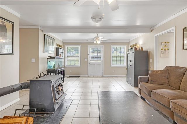 1551 Rhotons Chapel Rd, Manchester, TN 37355
