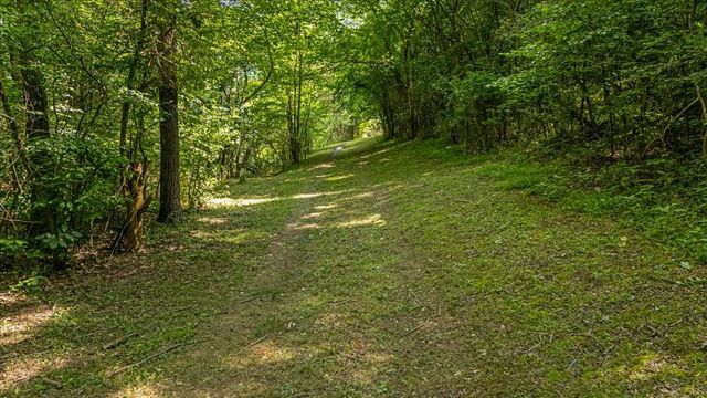 1551 Rhotons Chapel Rd, Manchester, TN 37355