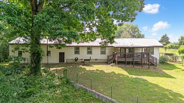 1551 Rhotons Chapel Rd, Manchester, TN 37355