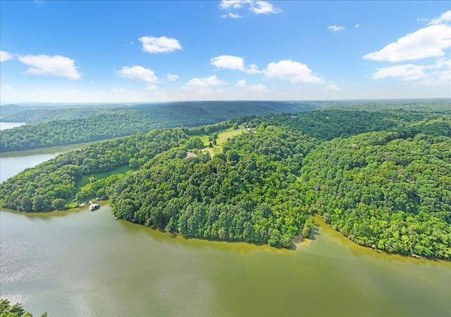 1551 Rhotons Chapel Rd, Manchester, TN 37355