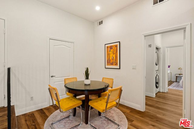 7101 La Tijera Boulevard J101, Los Angeles, CA 90045