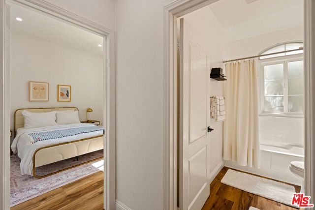 7101 La Tijera Boulevard J101, Los Angeles, CA 90045