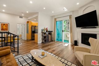 7101 La Tijera Boulevard J101, Los Angeles, CA 90045