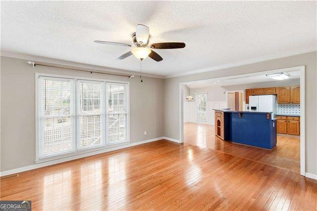 1501 Larson Way SW, Marietta, GA 30064