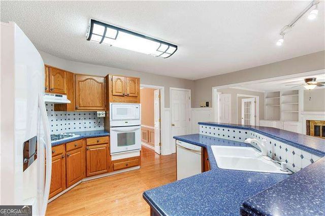 1501 Larson Way SW, Marietta, GA 30064