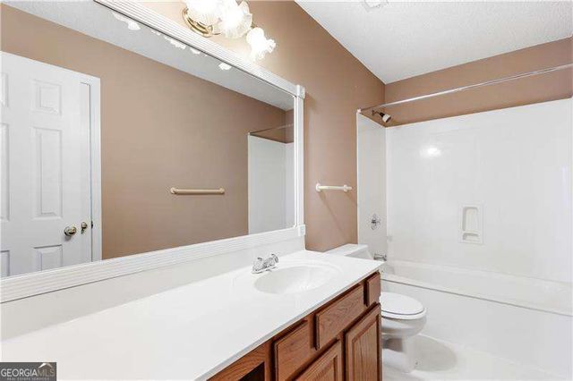 1501 Larson Way SW, Marietta, GA 30064