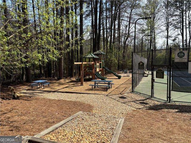 1501 Larson Way SW, Marietta, GA 30064