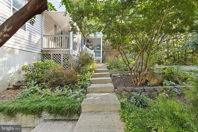 20594 ADKINS RD, Lexington Park, MD 20653