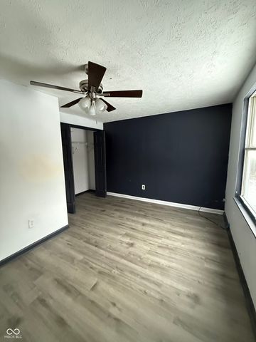 8075 Cardinal Cove E, Indianapolis, IN 46256