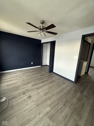 8075 Cardinal Cove E, Indianapolis, IN 46256