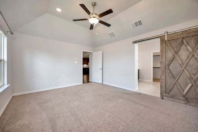 1104 Superbloom Avenue, Justin, TX 76247