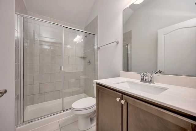 1104 Superbloom Avenue, Justin, TX 76247