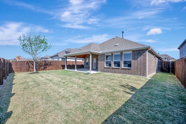 1104 Superbloom Avenue, Justin, TX 76247
