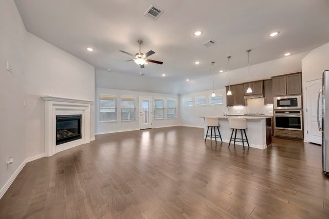 1104 Superbloom Avenue, Justin, TX 76247